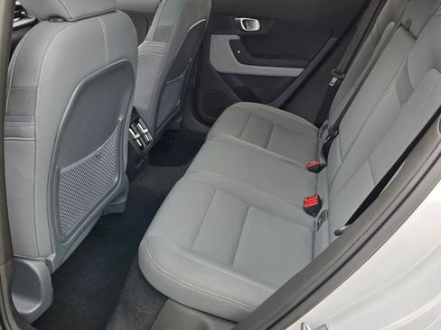 Used 2021 Polestar Polestar 2 Launch Edition image 11