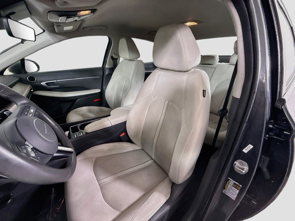 Used 2025 Hyundai Sonata SEL FWD image 20
