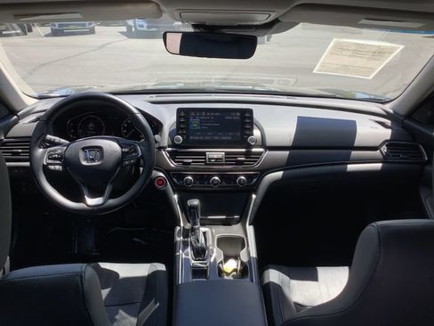 Used 2018 Honda Accord EX-L image 6
