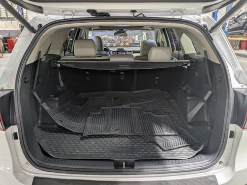 Used 2020 Kia Sorento EX FWD image 12