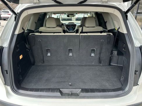 Used 2023 Subaru Ascent Limited image 25
