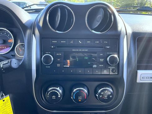 Used 2015 Jeep Compass 4WD image 14