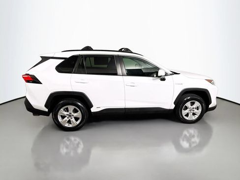 Certified 2021 Toyota RAV4 XLE w/ Convenience Package AWD/4WD image 8
