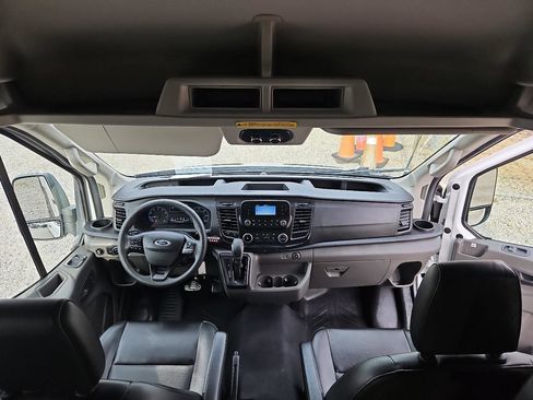 Used 2020 Ford Transit 350 XL image 39
