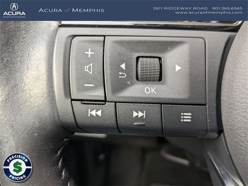 Used 2023 Nissan Rogue SL image 14