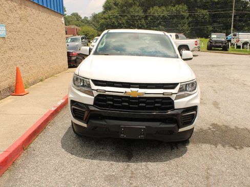 Used 2022 Chevrolet Colorado LT w/ Fleet Safety Package RWD image 2