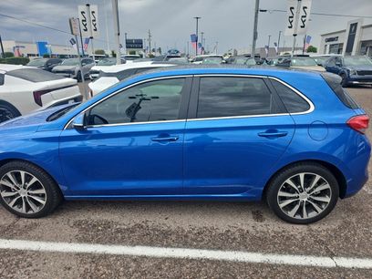 Used 2018 Hyundai Elantra GT w/ Tech Package 03