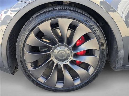 Used 2021 Tesla Model Y Performance image 26