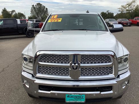 Used 2018 RAM 2500 Laramie image 4