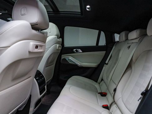 Certified 2022 BMW X6 xDrive40i w/ M Sport Package image 20