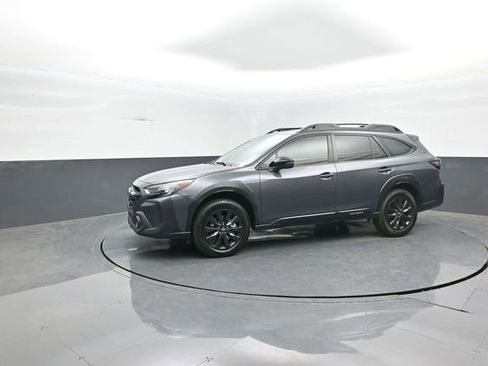 Used 2023 Subaru Outback Onyx Edition XT AWD/4WD image 4