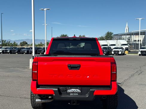 New 2026 Toyota Tacoma SR5 AWD/4WD image 4