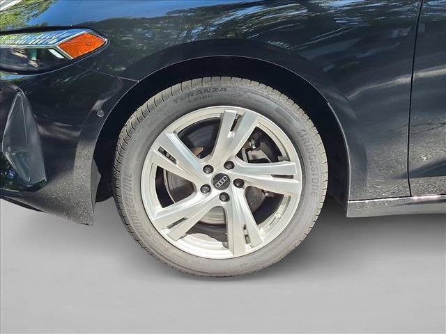 Used 2023 Audi SQ5 Premium Plus AWD/4WD image 28