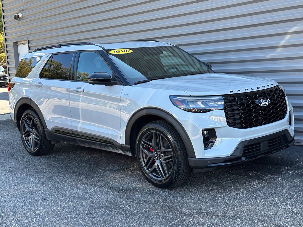 New 2027 Ford Explorer ST-Line w/ Premium Package AWD/4WD image 32
