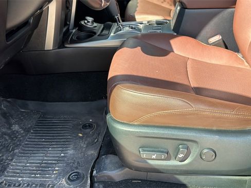 Used 2023 Toyota 4Runner Limited image 13