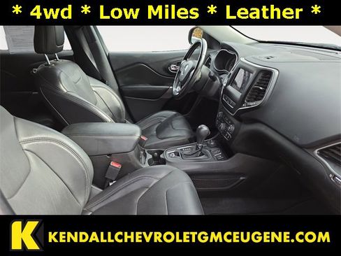 Used 2021 Jeep Cherokee Latitude Lux image 15