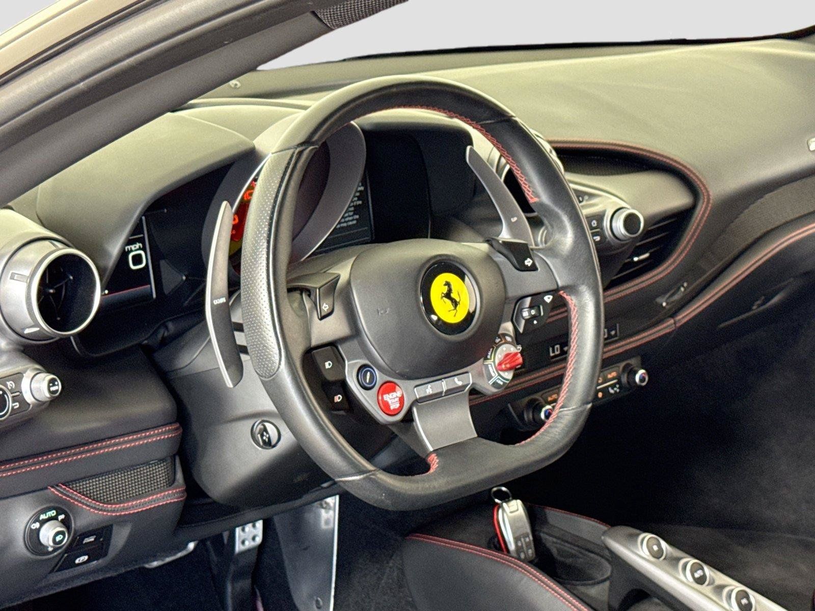Used 2021 Ferrari F8 Tributo RWD image 16