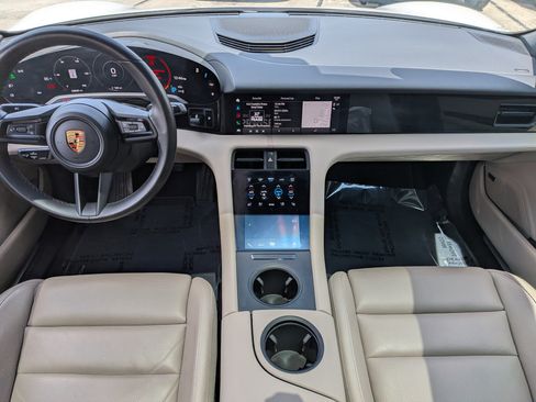 Used 2022 Porsche Taycan 4S AWD/4WD image 16