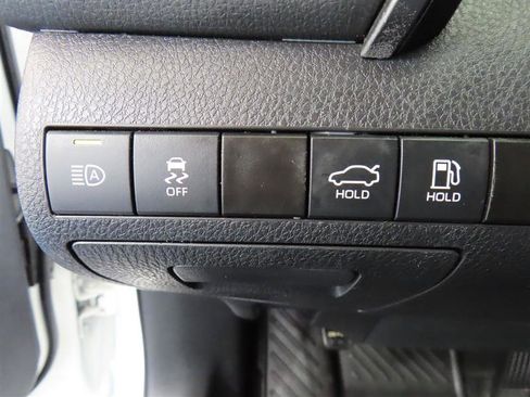 Used 2023 Toyota Camry LE FWD image 17
