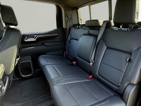 Used 2025 Chevrolet Silverado 1500 RST w/ Convenience Package II AWD/4WD image 23