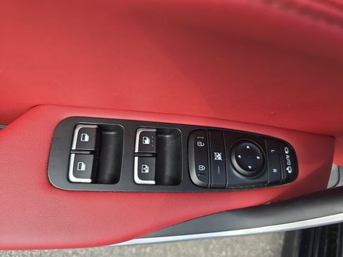 Used 2018 Kia Stinger GT2 image 28