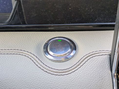 Certified 2024 Lincoln Navigator Reserve image 37