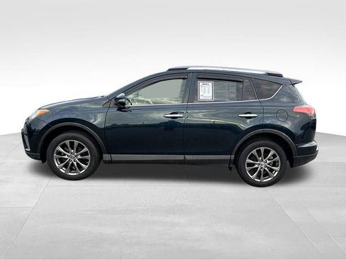 Used 2017 Toyota RAV4 Limited image 2