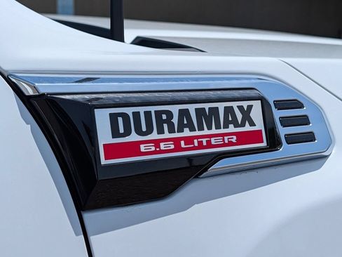 New 2026 GMC Sierra 3500 Denali w/ Denali Reserve Package AWD/4WD image 17