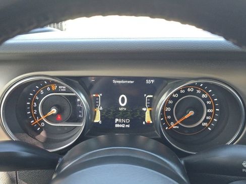 Used 2020 Jeep Gladiator Sport w/ Quick Order Package 24S AWD/4WD image 28
