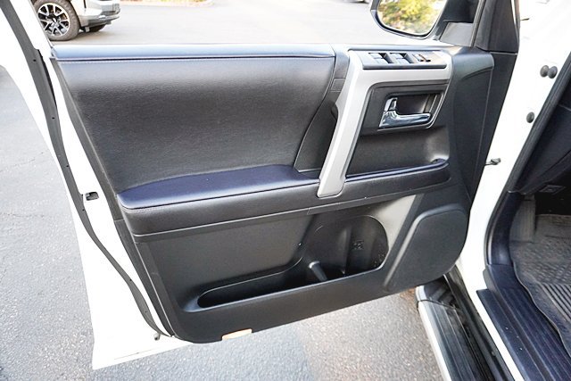 Used 2023 Toyota 4Runner SR5 Premium w/ Moonroof Package RWD image 35