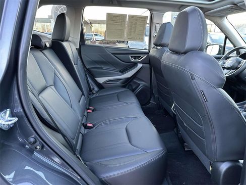 Used 2024 Subaru Forester Limited image 13