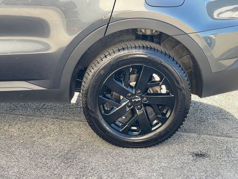 Used 2022 Kia Sorento S AWD/4WD image 40