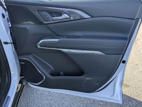 New 2026 Chevrolet Traverse High Country FWD image 39