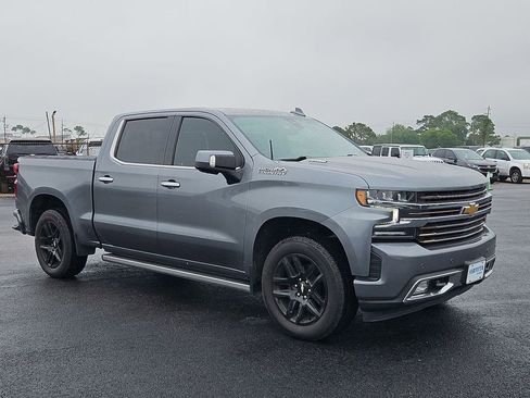 Certified 2021 Chevrolet Silverado 1500 High Country w/ Technology Package AWD/4WD image 8