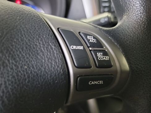 Used 2012 Subaru Forester 2.5X Premium AWD/4WD image 33
