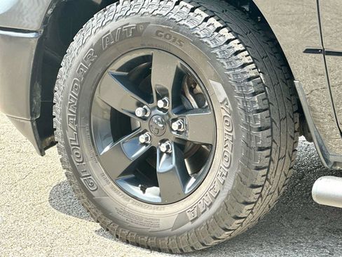 Used 2024 RAM 1500 Tradesman w/ Electronics Group RWD image 11