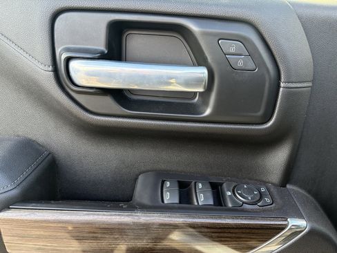 Used 2021 Chevrolet Silverado 1500 LT w/ Bed Protection Package image 6