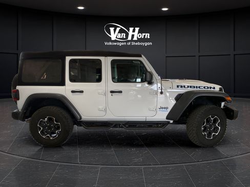 Used 2022 Jeep Wrangler Unlimited Rubicon 4xe w/ Steel Bumper Group AWD/4WD image 8
