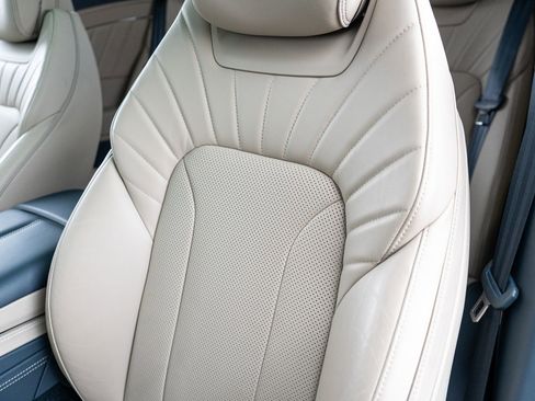 Used 2024 Bentley Continental GT image 30