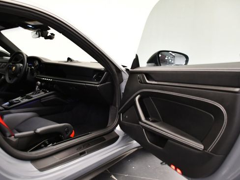 Used 2024 Porsche 911 GT3 image 45