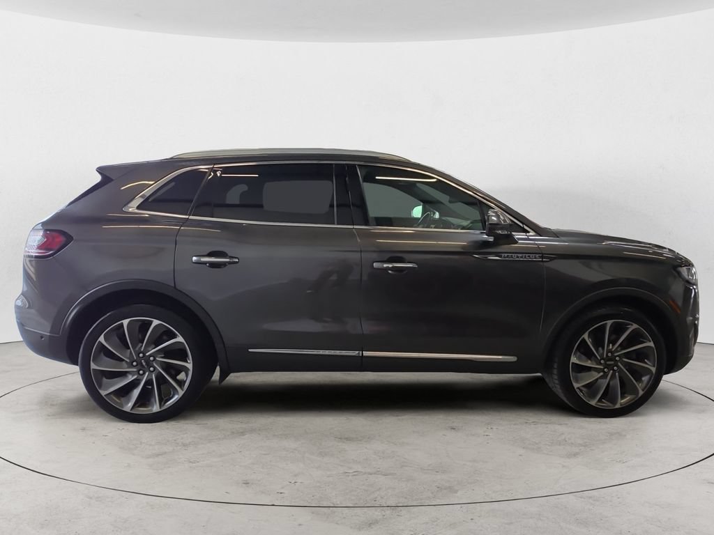 Used 2020 Lincoln Nautilus Reserve w/ Equipment Group 202A AWD/4WD image 4
