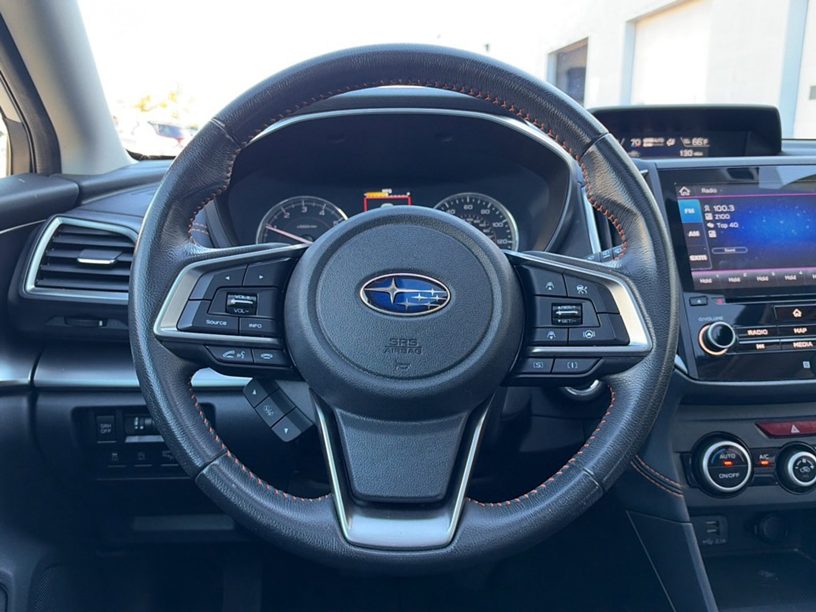 Used 2023 Subaru Crosstrek 2.5i Limited AWD/4WD image 2