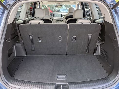 Used 2025 Kia Telluride S image 7