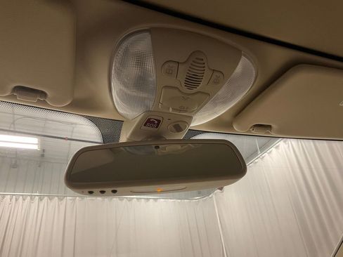 Used 2009 Mercedes-Benz SL 550 image 28