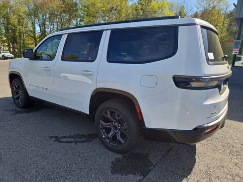 New 2026 Jeep Grand Wagoneer Limited w/ Premium Group II AWD/4WD image 6