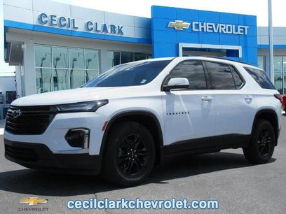 Used 2023 Chevrolet Traverse LT w/ Midnight/Sport Edition