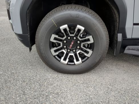 New 2026 GMC Sierra EV Elevation w/ Premium Package image 32