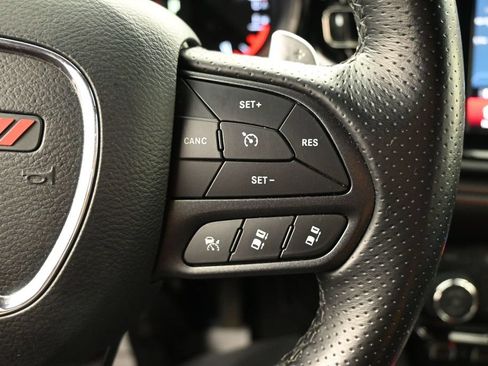 Used 2025 Dodge Durango R/T AWD/4WD image 16