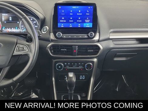Certified 2020 Ford EcoSport SE image 21