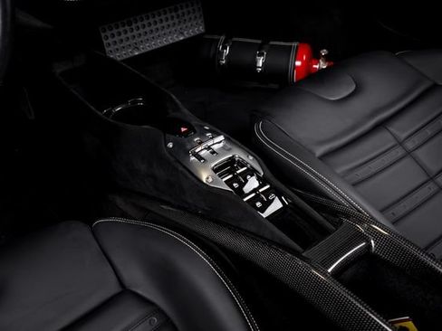 Used 2024 Ferrari SF90 Spider AWD/4WD image 33